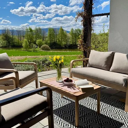 Holiday home Zaczarowane Wzgorze - W Beskidach *